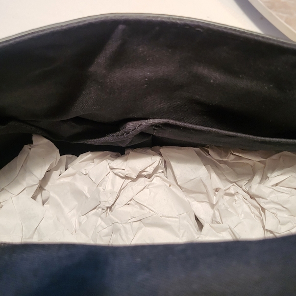 FOSSIL Cross Body - Picture 8 of 8